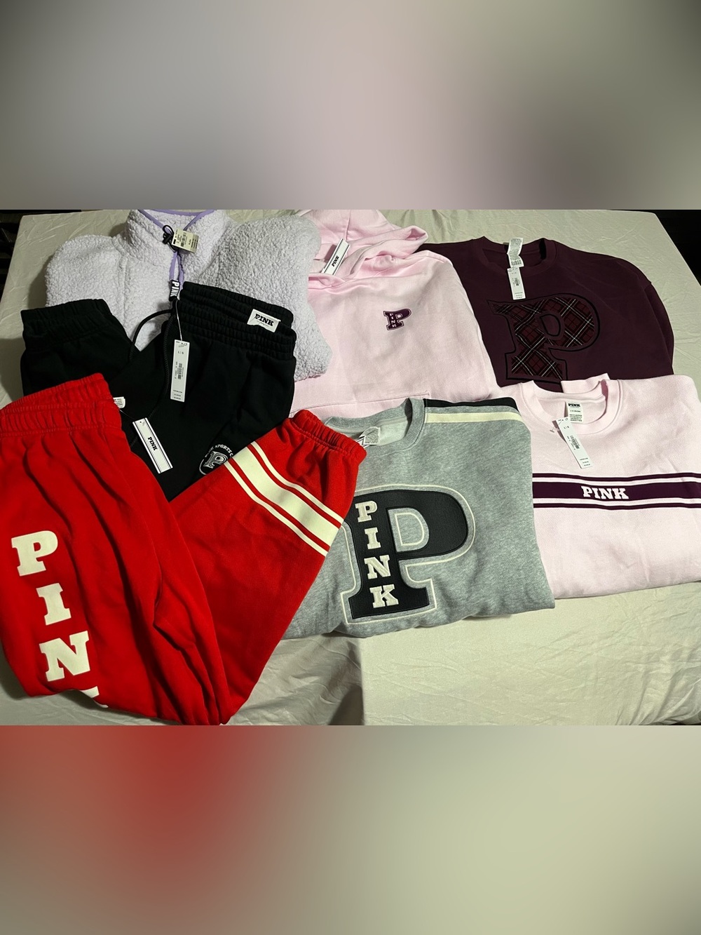 PINK Victorias Secret Logo Sweatshirt and Jogger Bundle Women’s Size Large NWT